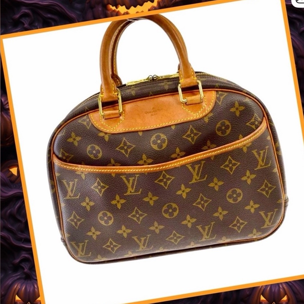 LV TROUVILLE in EUC w/COA!